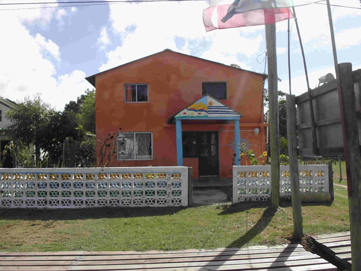Hostel Lo De Milton Барра-де-Валісас Екстер'єр фото