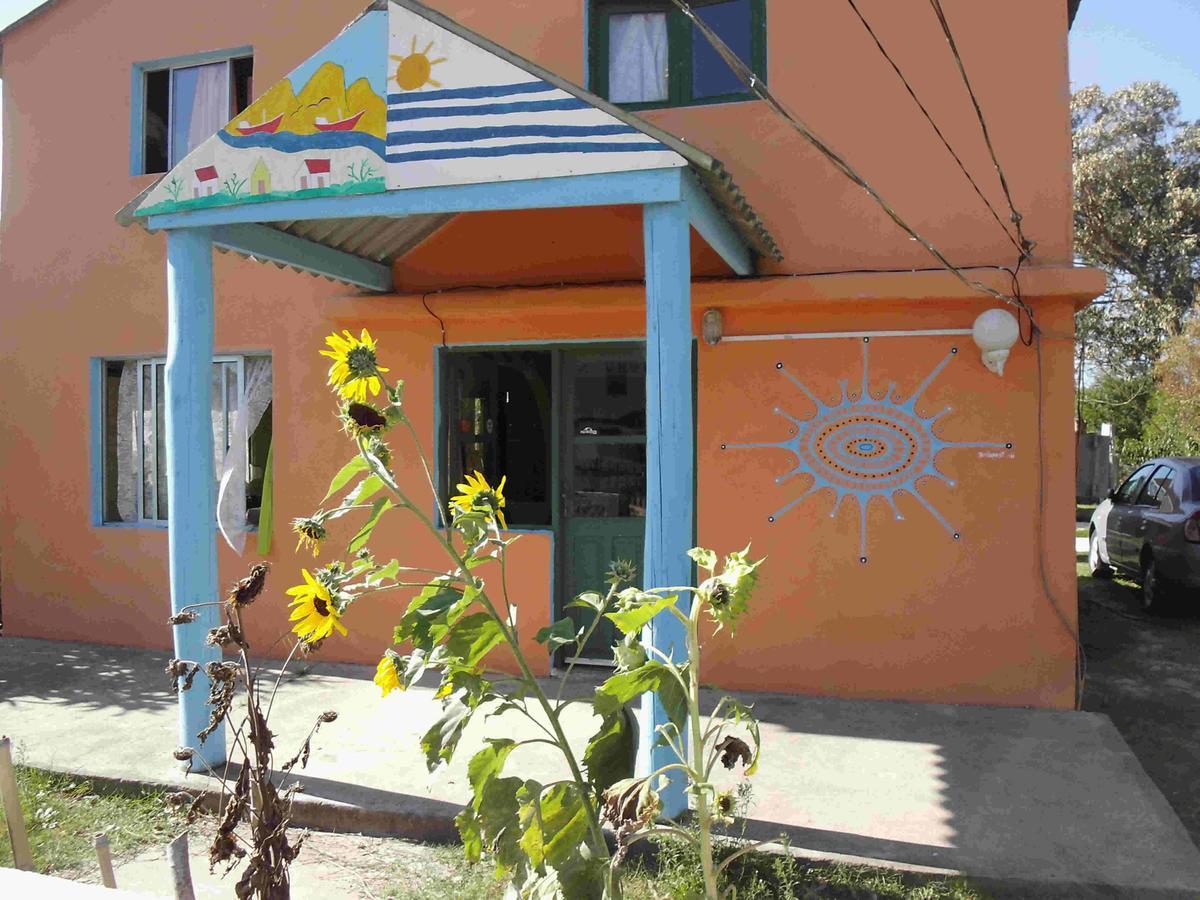 Hostel Lo De Milton Барра-де-Валісас Екстер'єр фото