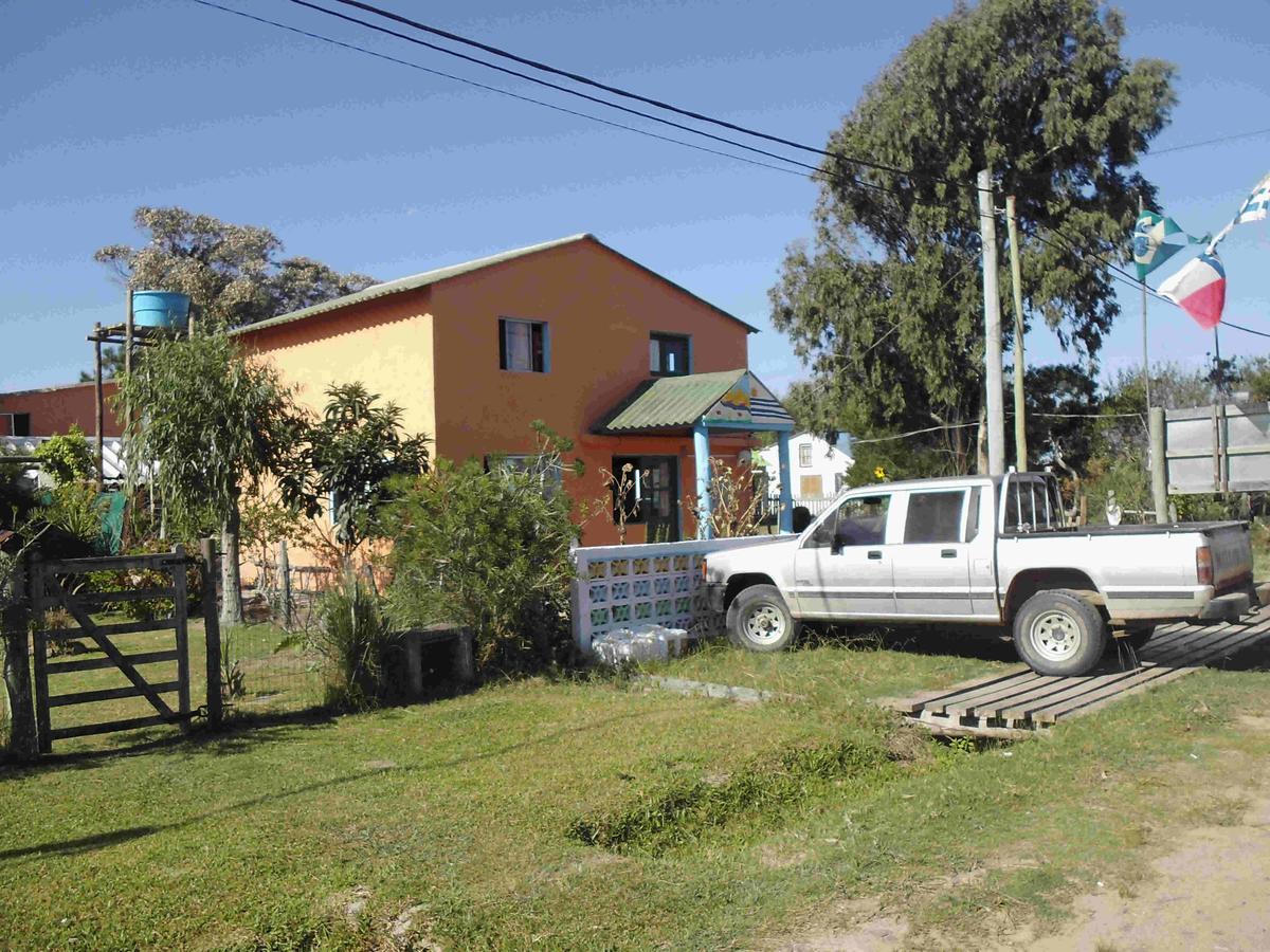 Hostel Lo De Milton Барра-де-Валісас Екстер'єр фото
