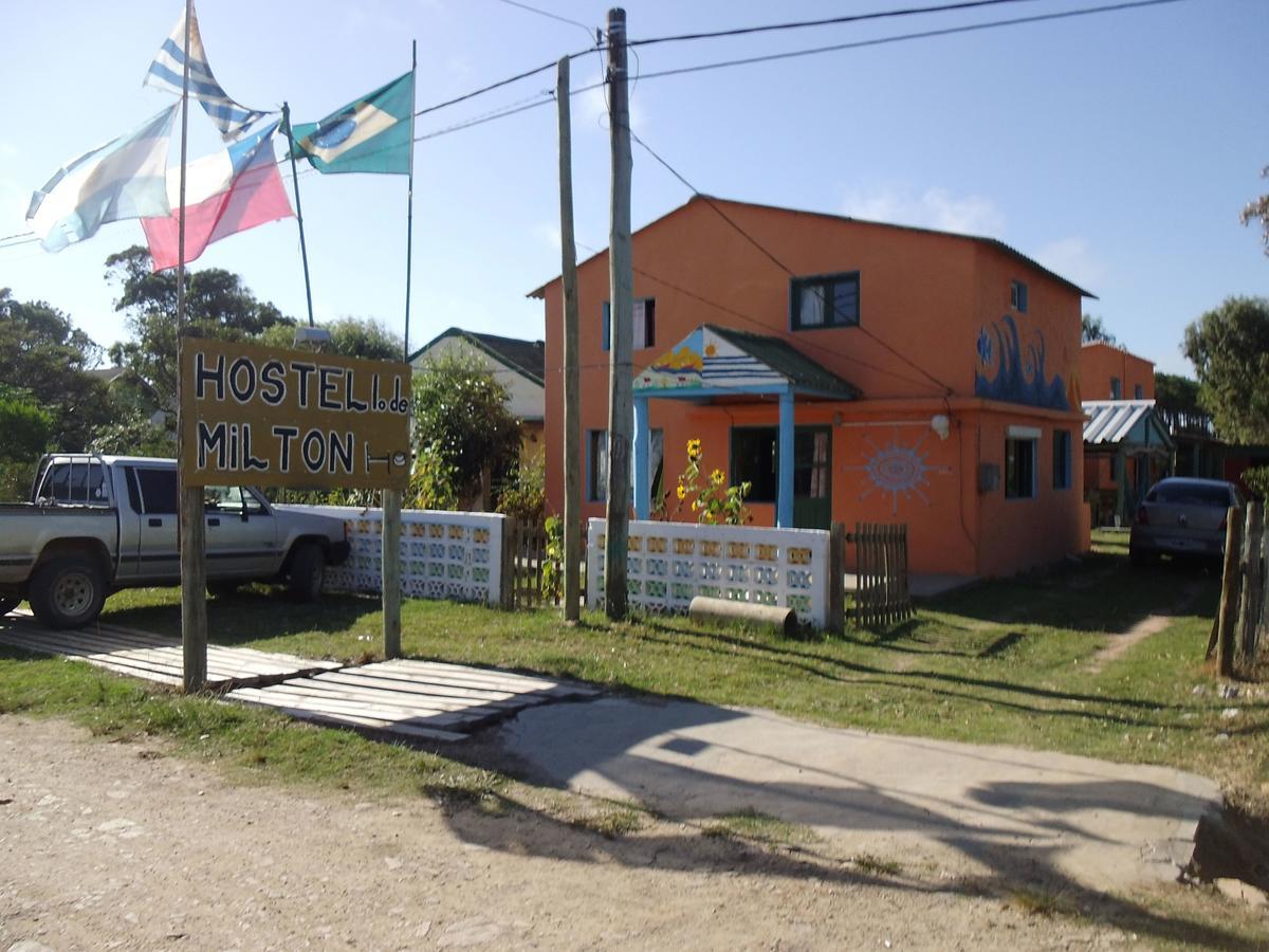 Hostel Lo De Milton Барра-де-Валісас Екстер'єр фото